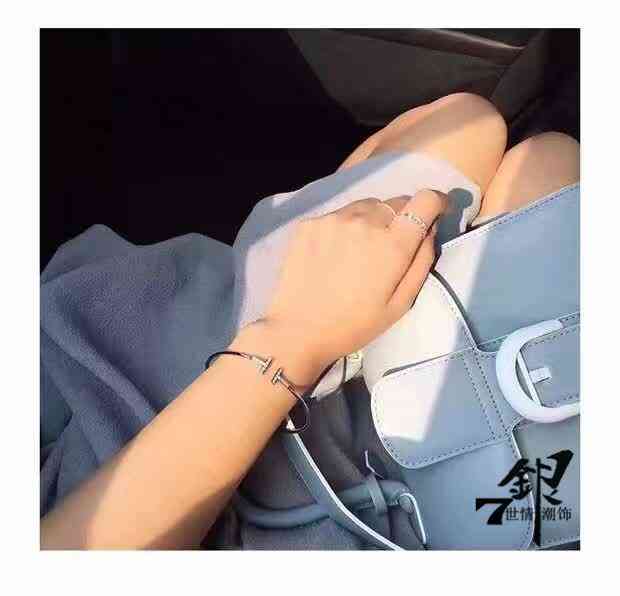 纯银s925多少钱一克(纯银925银多少钱一克)插图6 纯银s925多少钱一克(纯银925银多少钱一克)插图6