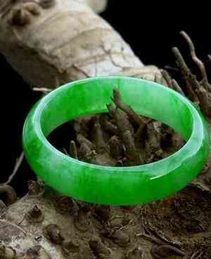 关于玉手镯的知识(关于玉手镯的知识有哪些)插图76