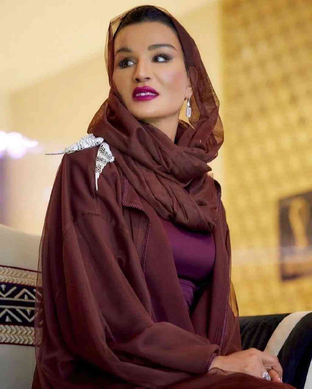 红宝石项链多少钱(红宝石项链多少钱一条)插图1 红宝石项链多少钱(红宝石项链多少钱一条)插图1