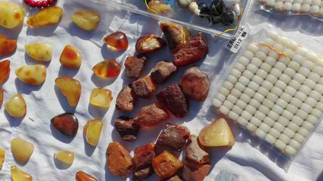 真正的砭石手链多少钱(真正的砭石手链多少钱一克)插图11