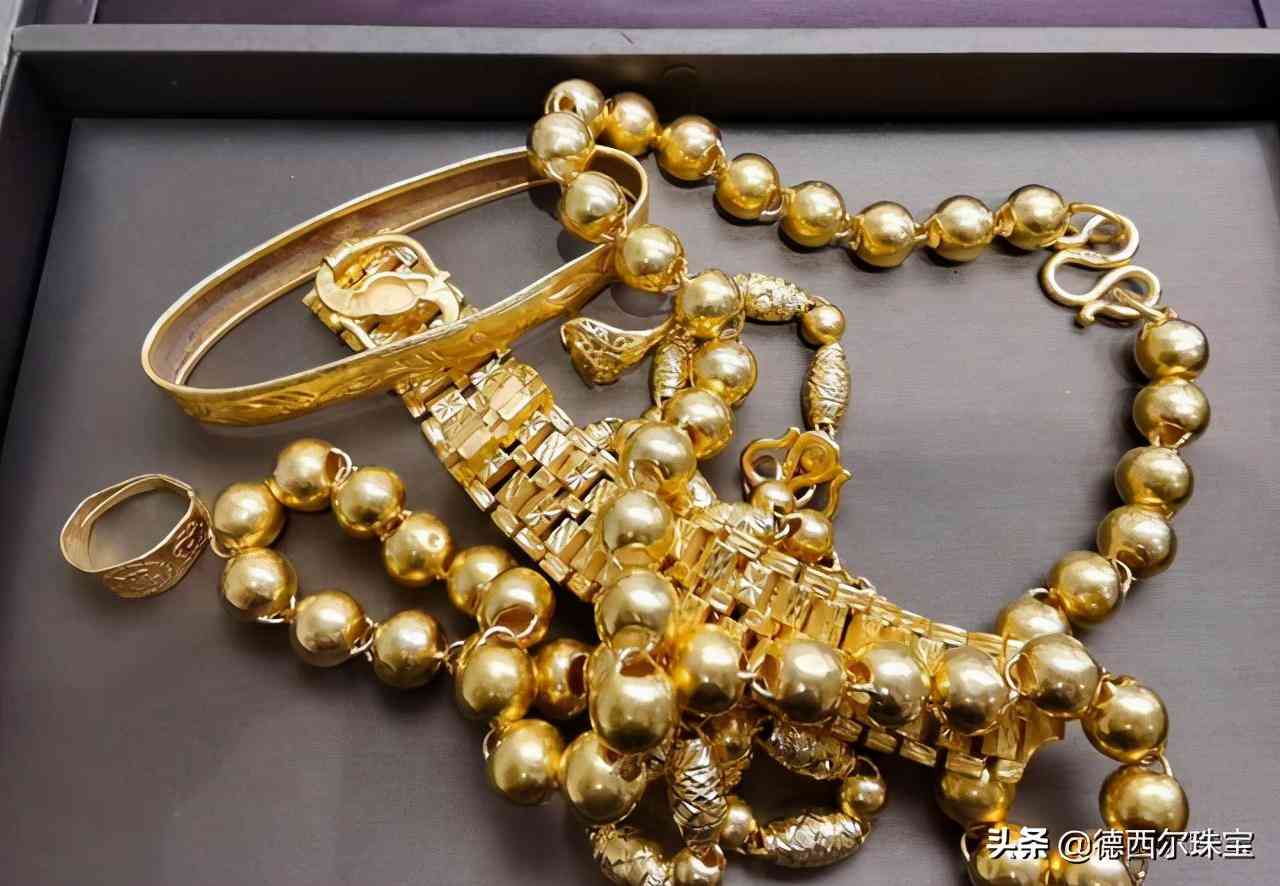 金首饰回收是怎么算价格的(黄金首饰回收去哪里最划算)