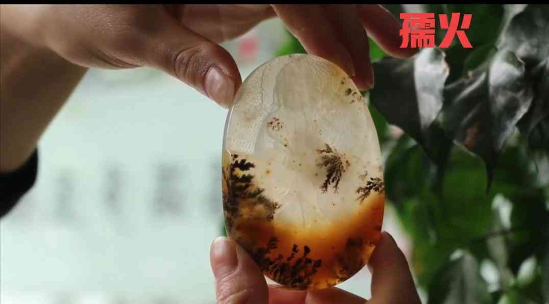 黄蜡石产地(黄蜡石哪里产地的最好)插图9