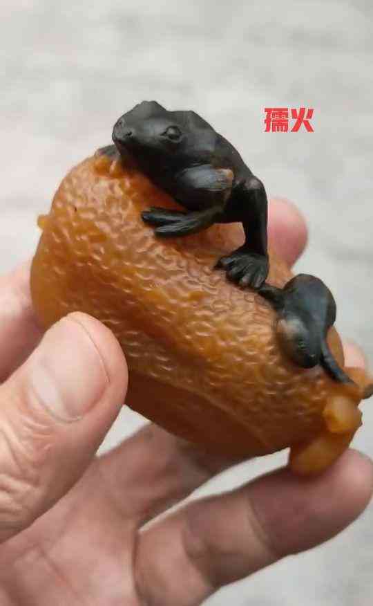 黄蜡石产地(黄蜡石哪里产地的最好)插图39