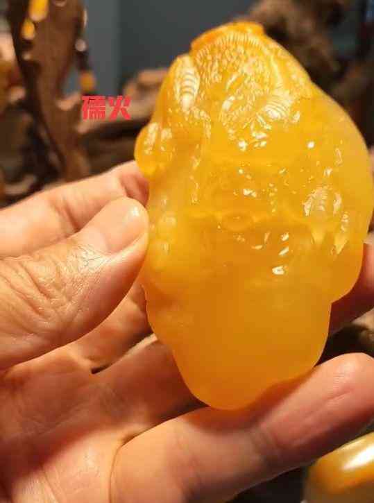 黄蜡石产地(黄蜡石哪里产地的最好)插图40