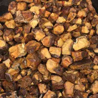 黄蜡石产地(黄蜡石哪里产地的最好)插图50