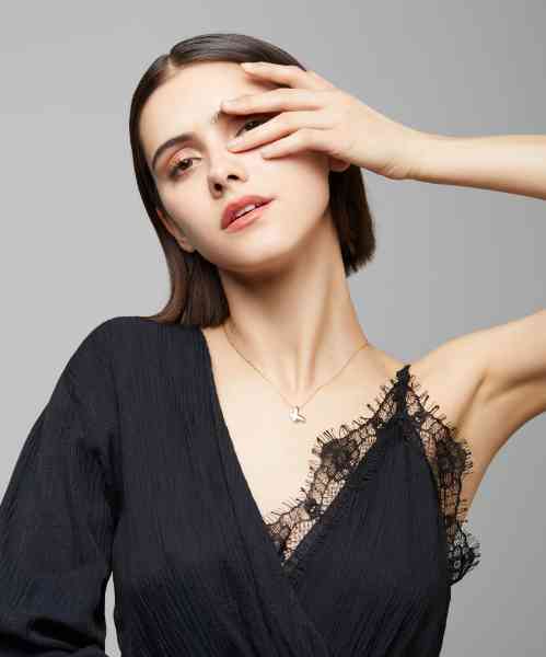 18k金钻石项链(18k金钻石项链是真钻吗)插图29