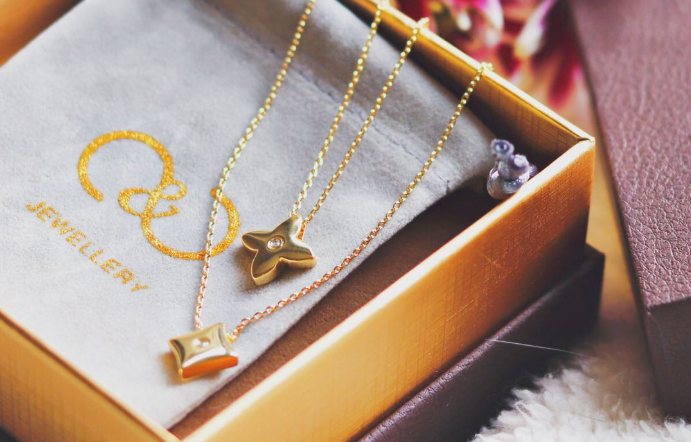 18k金钻石项链(18k金钻石项链是真钻吗)插图45