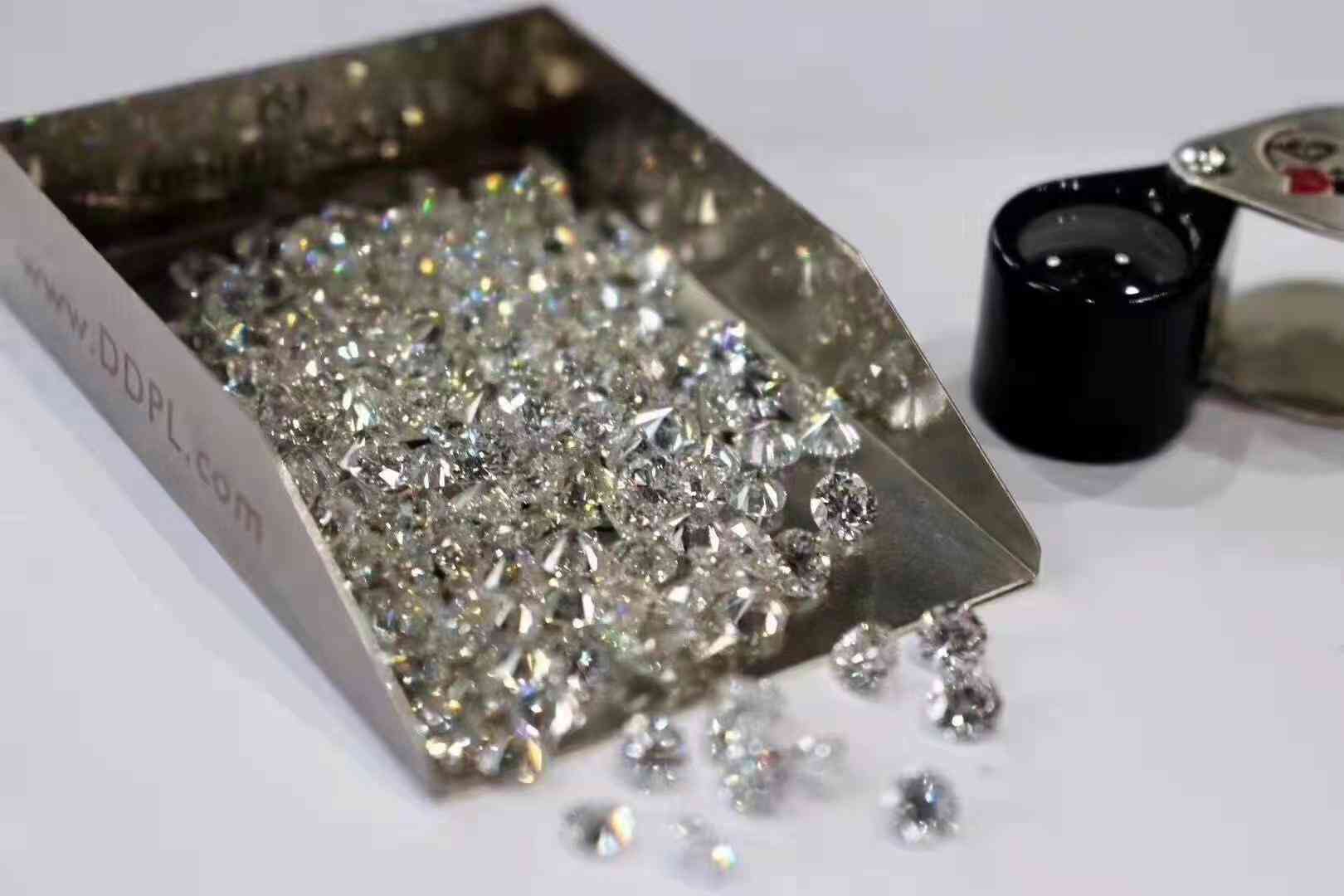 30分裸钻大概多少钱(30分钻石裸钻多少钱)插图3