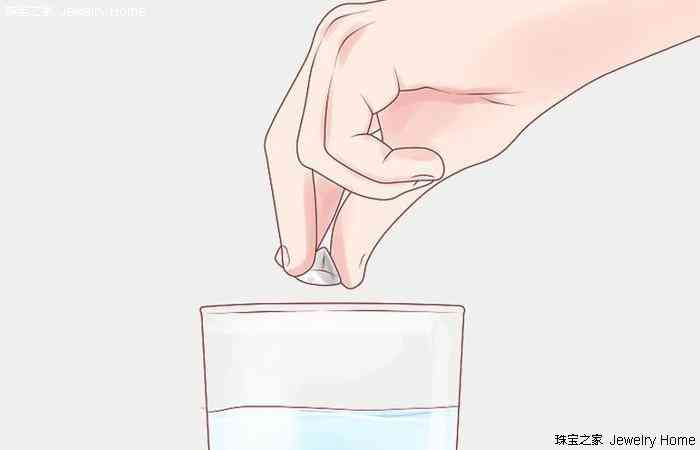 钻戒的真假辨别(钻戒的真假辨别方法)插图2
