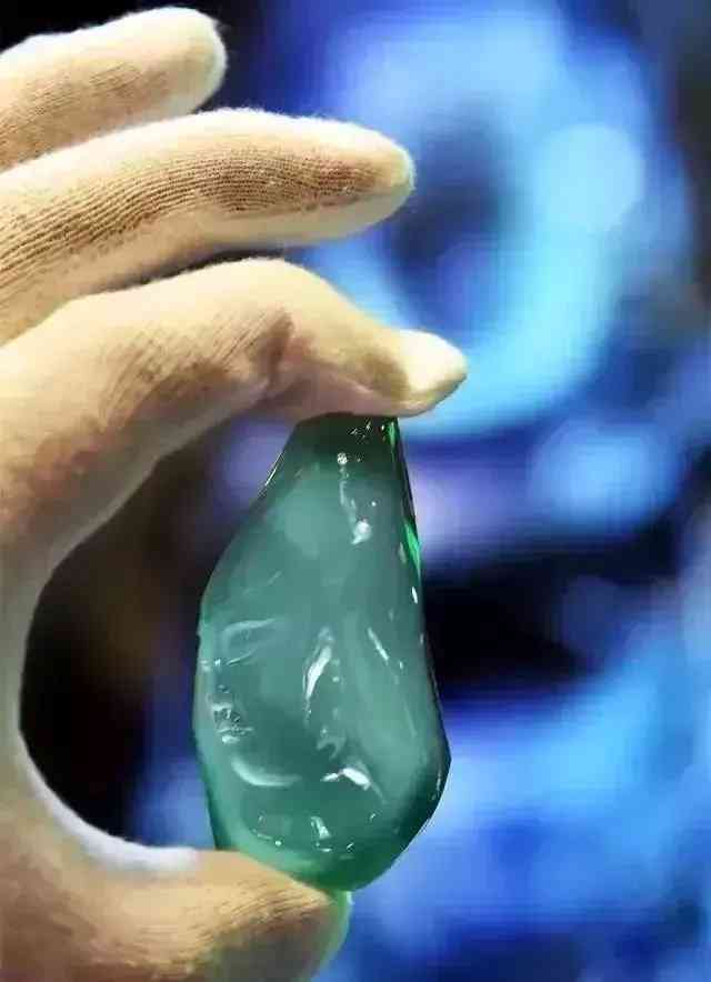 一般普通玉佛多少钱(一般普通玉佛多少钱一尊)插图14