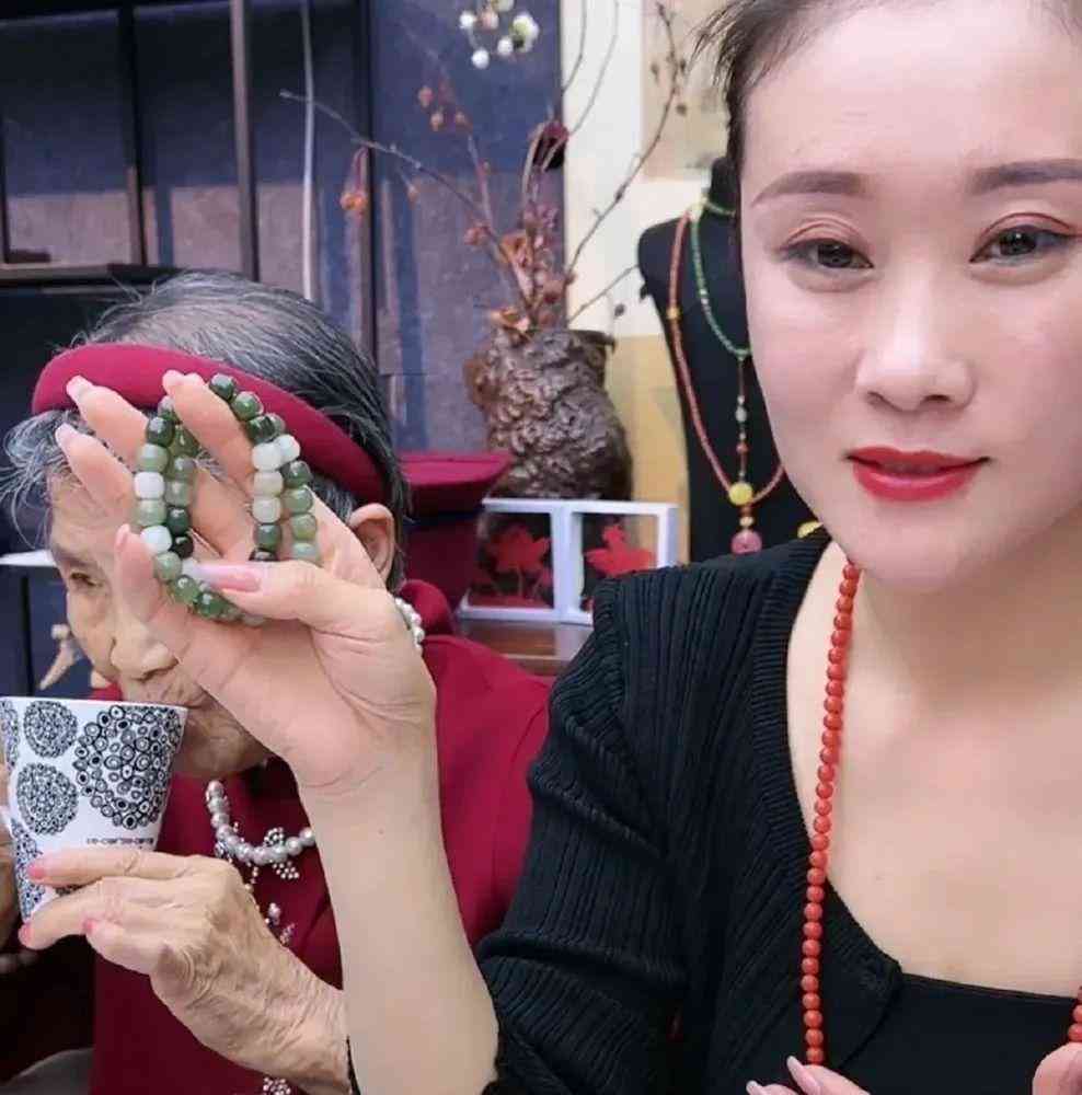 真的珍珠手链多少钱一串(真的珍珠手链多少钱一串图片)插图3