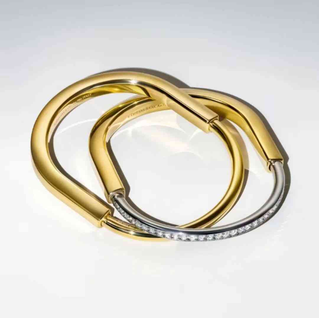 提夫尼蒂芙尼项链蒂芙尼(提夫尼和蒂芙尼是一个牌子吗)插图1 提夫尼蒂芙尼项链蒂芙尼(提夫尼和蒂芙尼是一个牌子吗)插图1