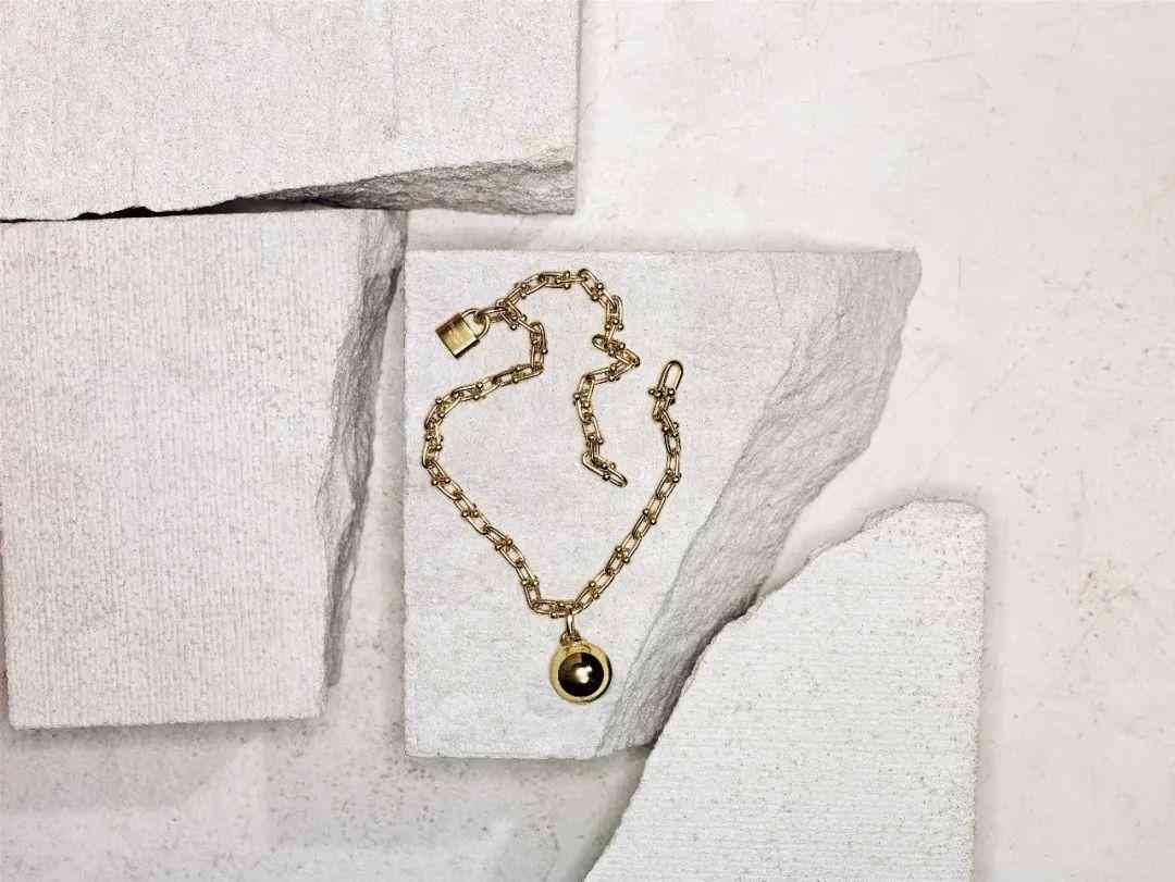 提夫尼蒂芙尼项链蒂芙尼(提夫尼和蒂芙尼是一个牌子吗)插图9 提夫尼蒂芙尼项链蒂芙尼(提夫尼和蒂芙尼是一个牌子吗)插图9