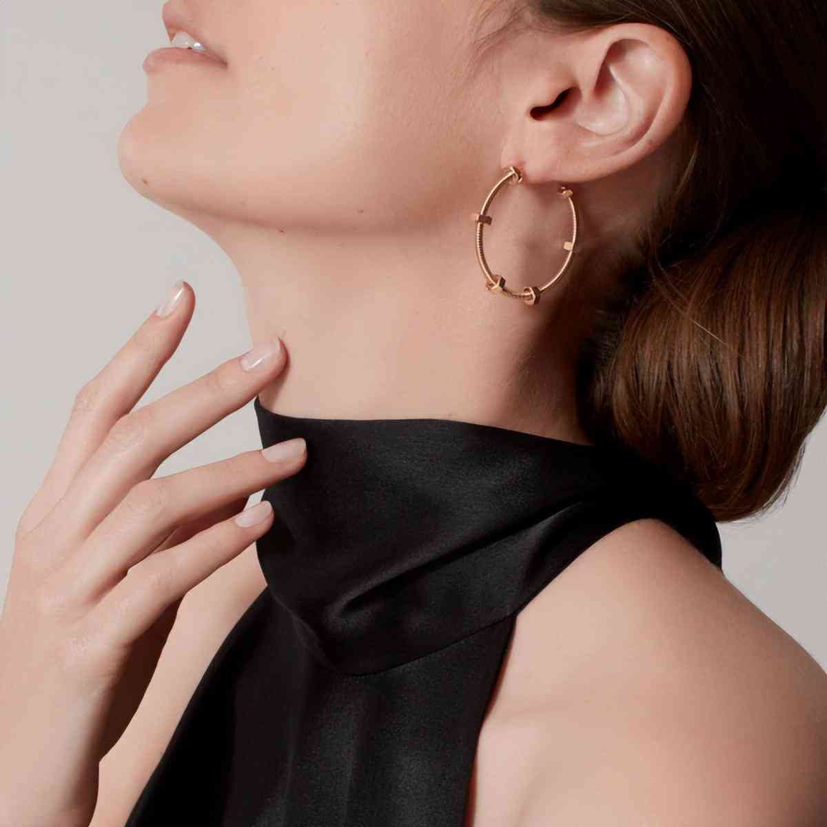 提夫尼蒂芙尼项链蒂芙尼(提夫尼和蒂芙尼是一个牌子吗)插图20 提夫尼蒂芙尼项链蒂芙尼(提夫尼和蒂芙尼是一个牌子吗)插图20