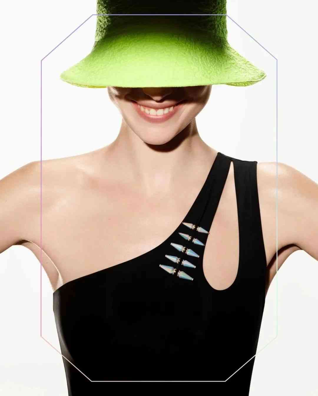 提夫尼蒂芙尼项链蒂芙尼(提夫尼和蒂芙尼是一个牌子吗)插图25 提夫尼蒂芙尼项链蒂芙尼(提夫尼和蒂芙尼是一个牌子吗)插图25