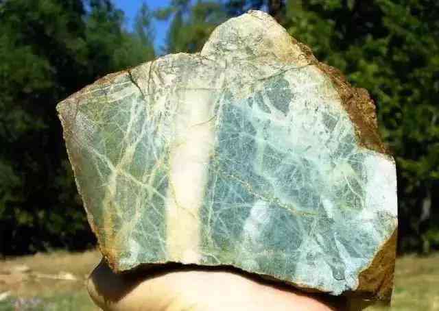 翡翠价格2022行情(翡翠价格2020行情)插图4