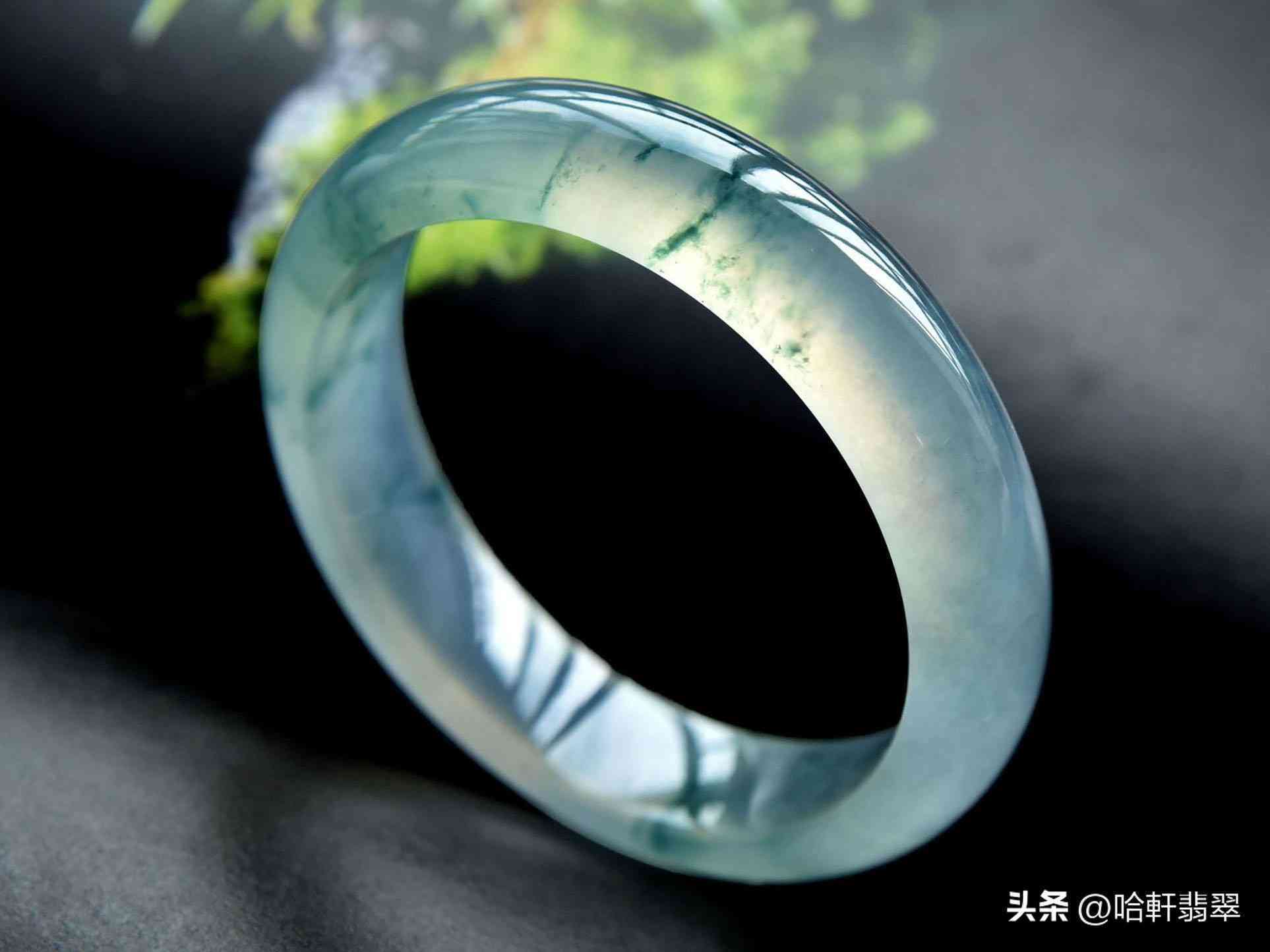 翡翠是玉吗(翡翠是玉的一种吗)插图9