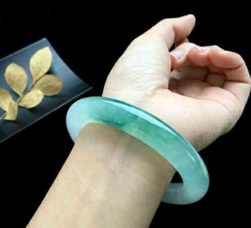 贵妃镯圈口与圆镯对照(贵妃镯和圆镯圈口尺寸对照表)