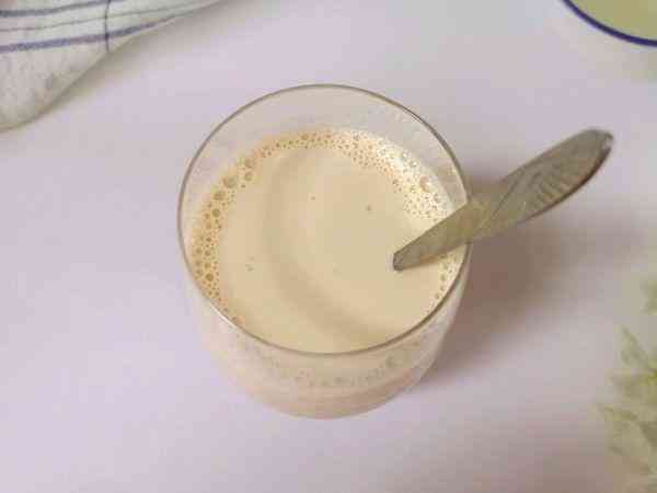 珍珠奶茶的做法及配料(珍珠奶茶的做法及配料视频)