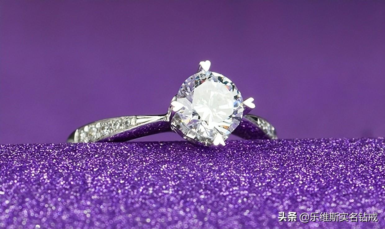 私人订制钻戒(私人订制钻戒和品牌的差异大吗)