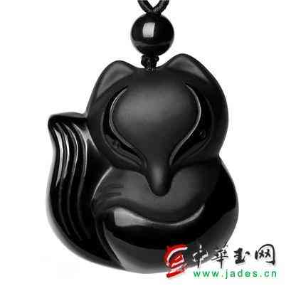 黑玛瑙和黑曜石的区别(黑玛瑙和黑曜石的区别哪个贵)