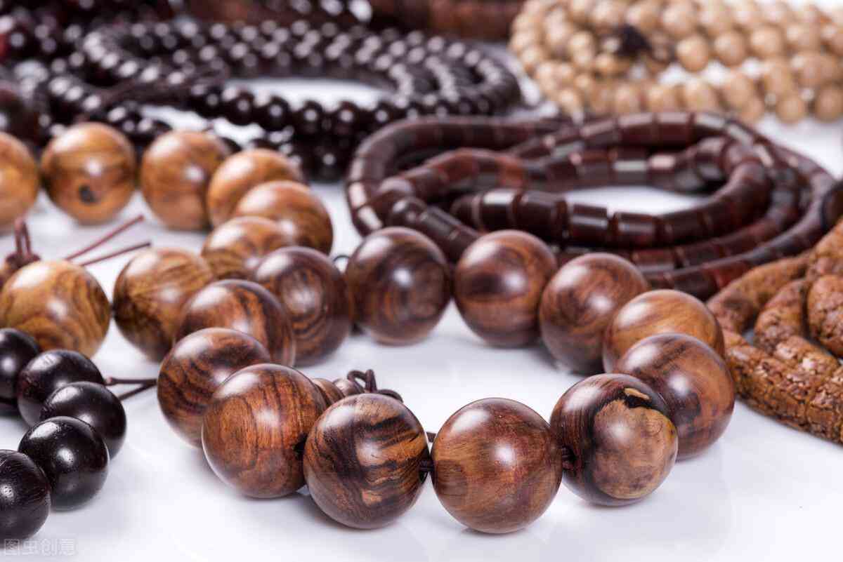 十大不建议戴的手串(十大不建议戴的手串有哪些)