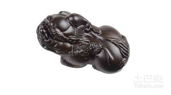 女性戴貔貅头朝哪边(女性戴貔貅头朝哪边手链)