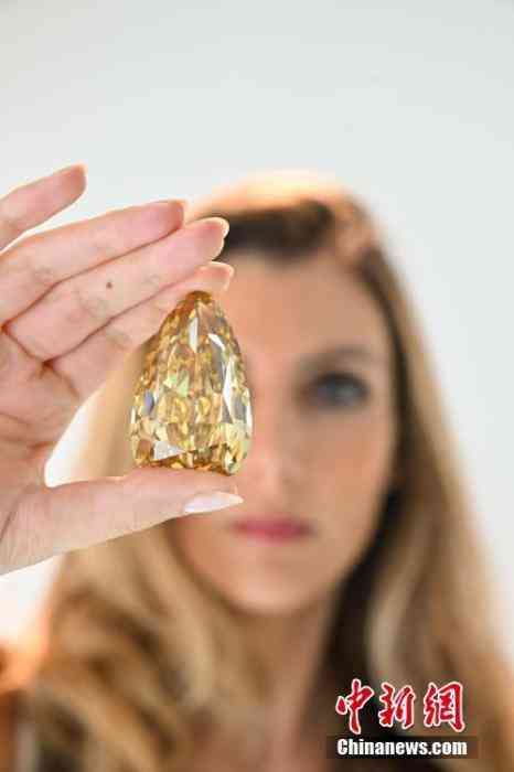 三克拉黄钻值多少人民币(三克拉黄钻值多少人民币啊)