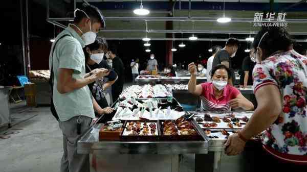 云南玉石交易最著名地方(云南玉石交易市场有几个地方)