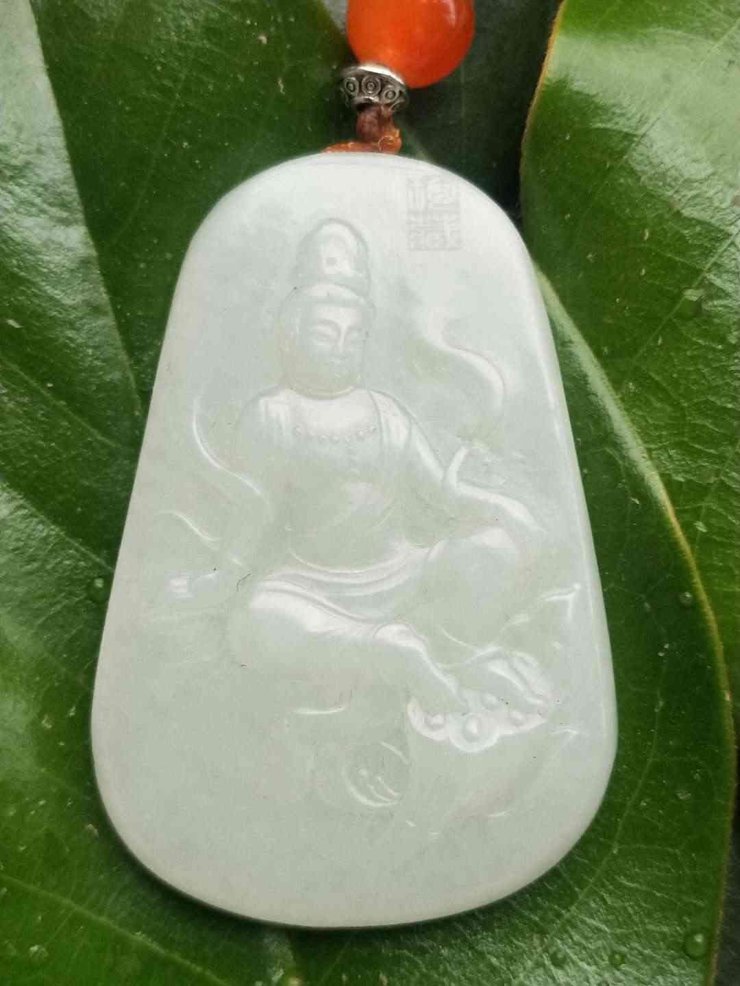 男士项链吊坠(男士项链吊坠链子多粗合适)