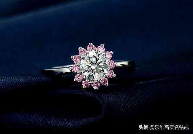 钻戒18k好还是铂金好(钻戒18k黄金好还是铂金好)