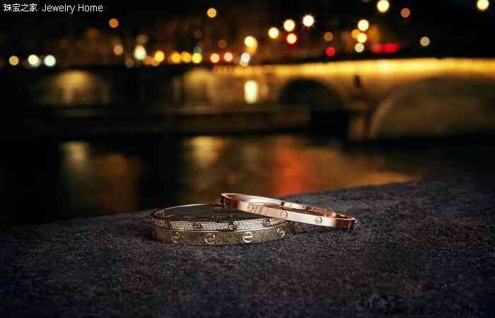 卡地亚真爱手镯(卡地亚真爱系列手镯)