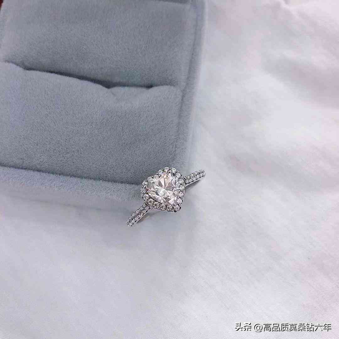 莫桑钻石多少钱一克拉(莫桑钻多少钱一克)