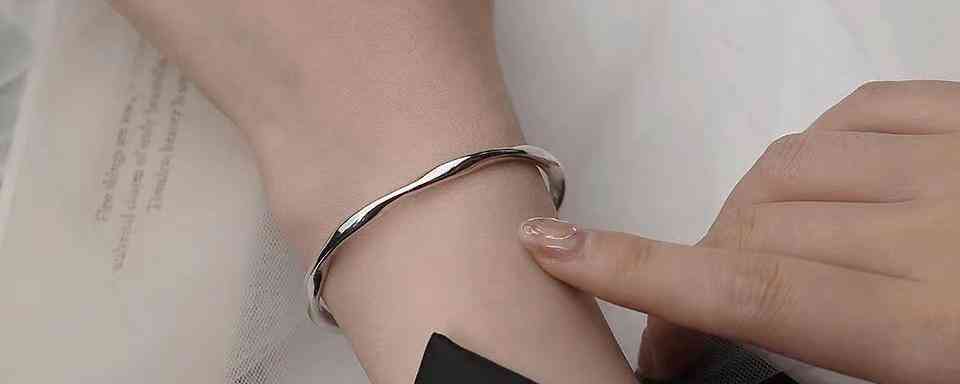 纯银怎么鉴别真假(银元怎么分辨真假)