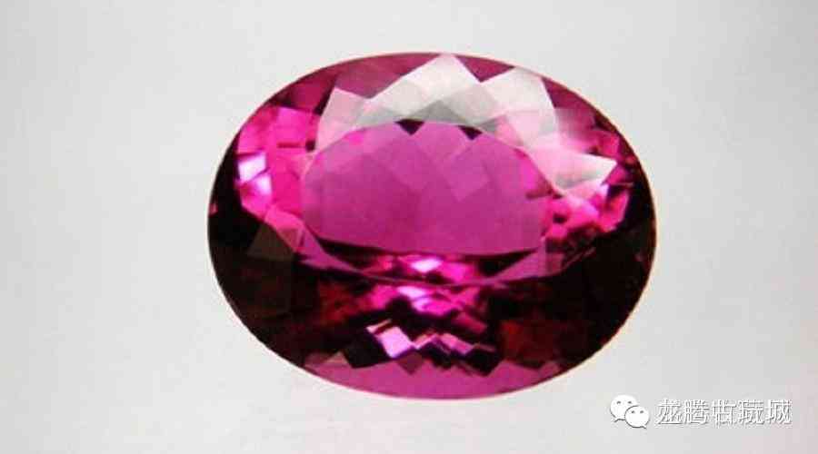 黑碧玺的功效与作用(黑碧玺的功效与作用禁忌)