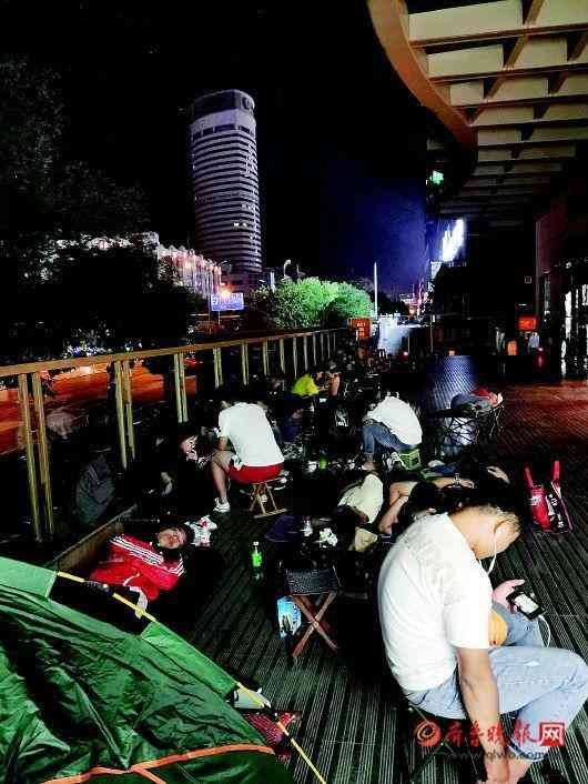 次戴黑曜石禁忌(黑曜石手链次戴有什么讲究)