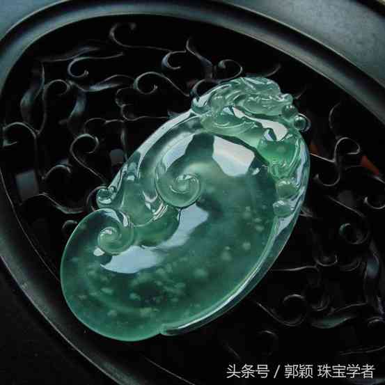 翡翠a货多少钱一克(翡翠a货价格多少钱一克)