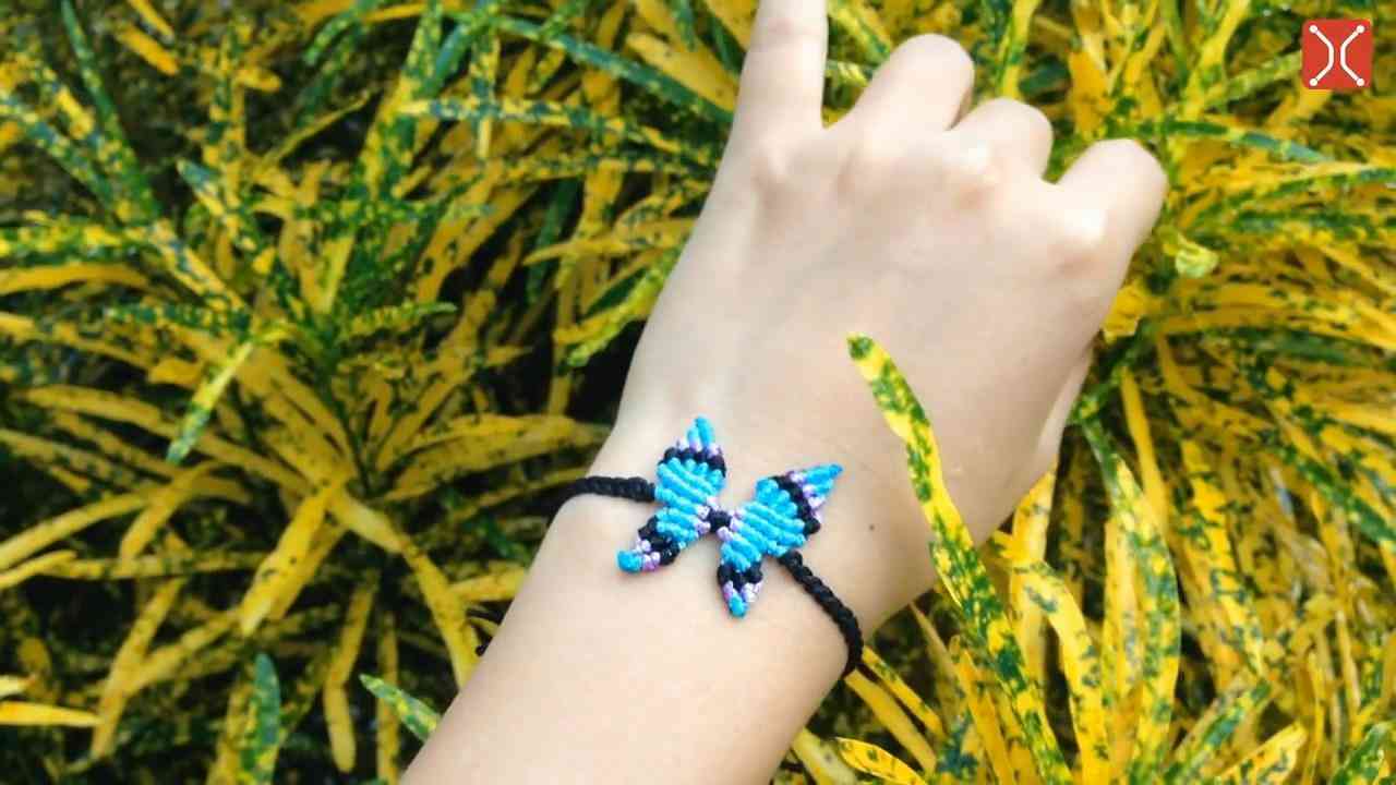 简单2股红绳手链编法(两股红绳项链吊坠编法)