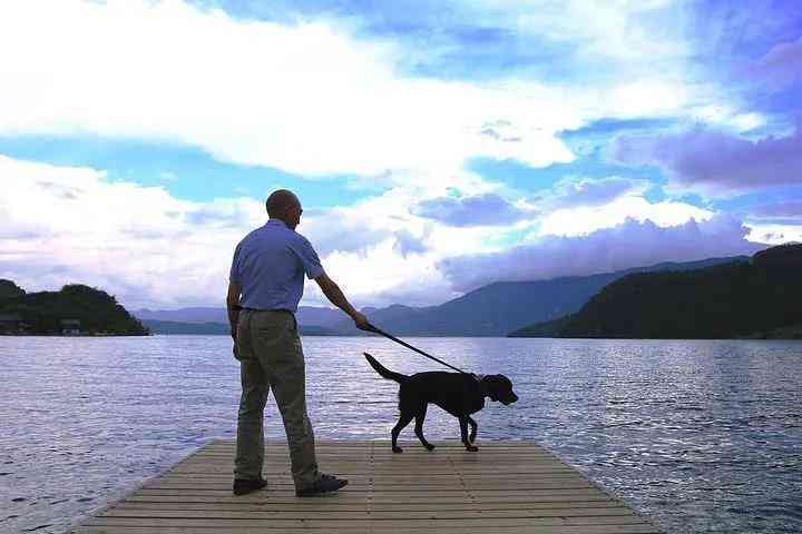 珍珠怎么保养越来越亮(珍珠怎么鉴别真假)