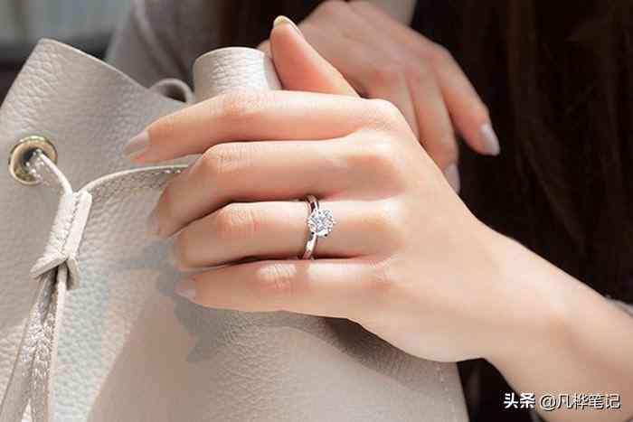 订婚戒指要买一对吗(结婚时订婚戒指要戴吗)
