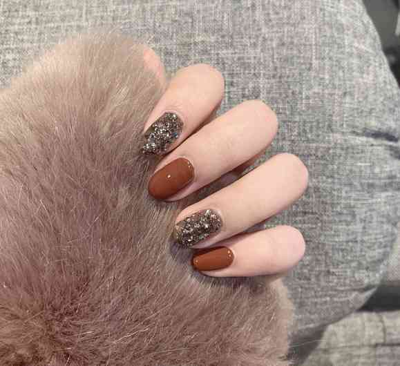 钻石真假辨别(2分钟学会分辨钻石真假,邀你来鉴定真爱!)