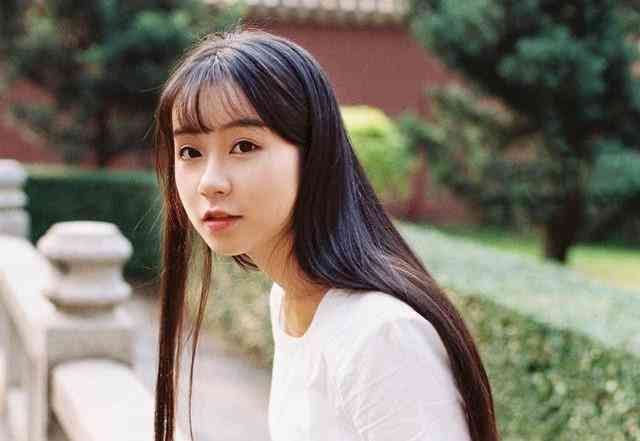 翡翠原石贵吗(翡翠原石哪里有)