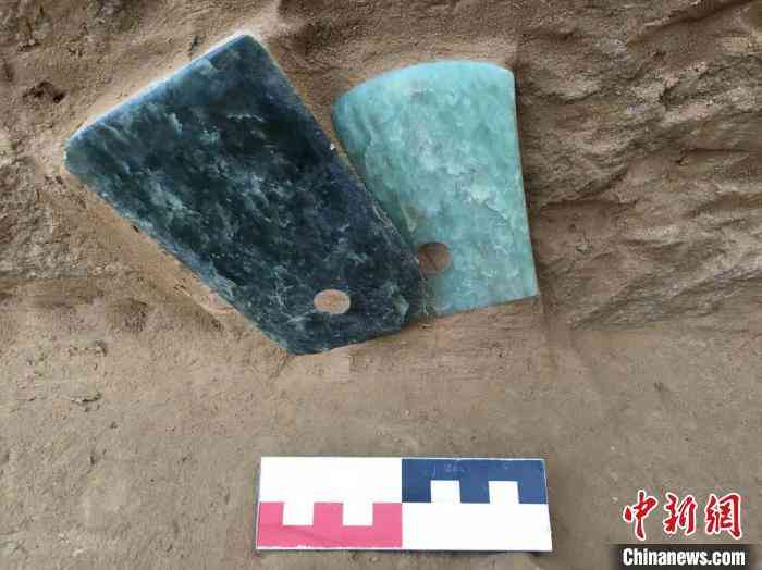 玉镯怎样保养会越来越透(玉镯怎么保养才能变得透)