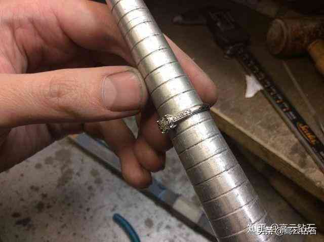 上海钻戒定制实体店(上海钻戒定制推荐)