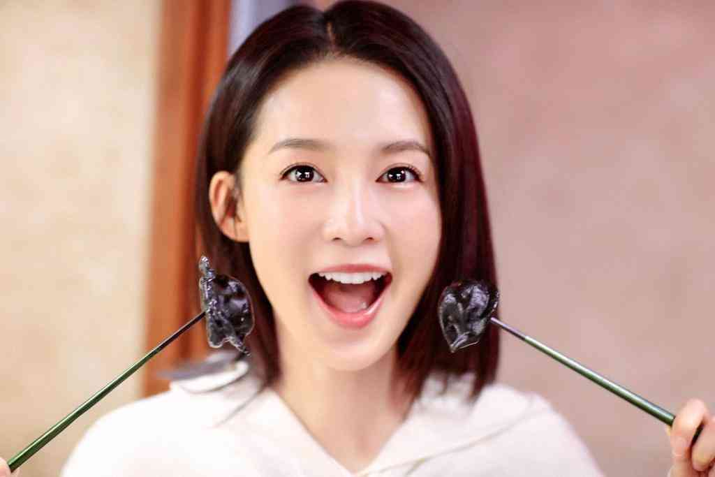 谈多久可以买情侣戒指(情侣谈多久可以牵手)