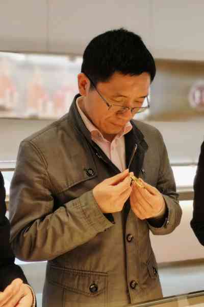 黄金证书编号查询入口(老庙黄金证书编号查询入口)