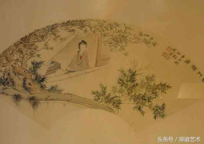 黄翡翠手镯值钱吗(黄翡玉镯值钱吗)