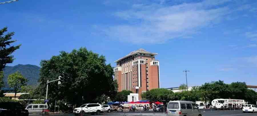 女孩子过生日送什么礼物好(准备追的女孩子过生日送什么礼物好)