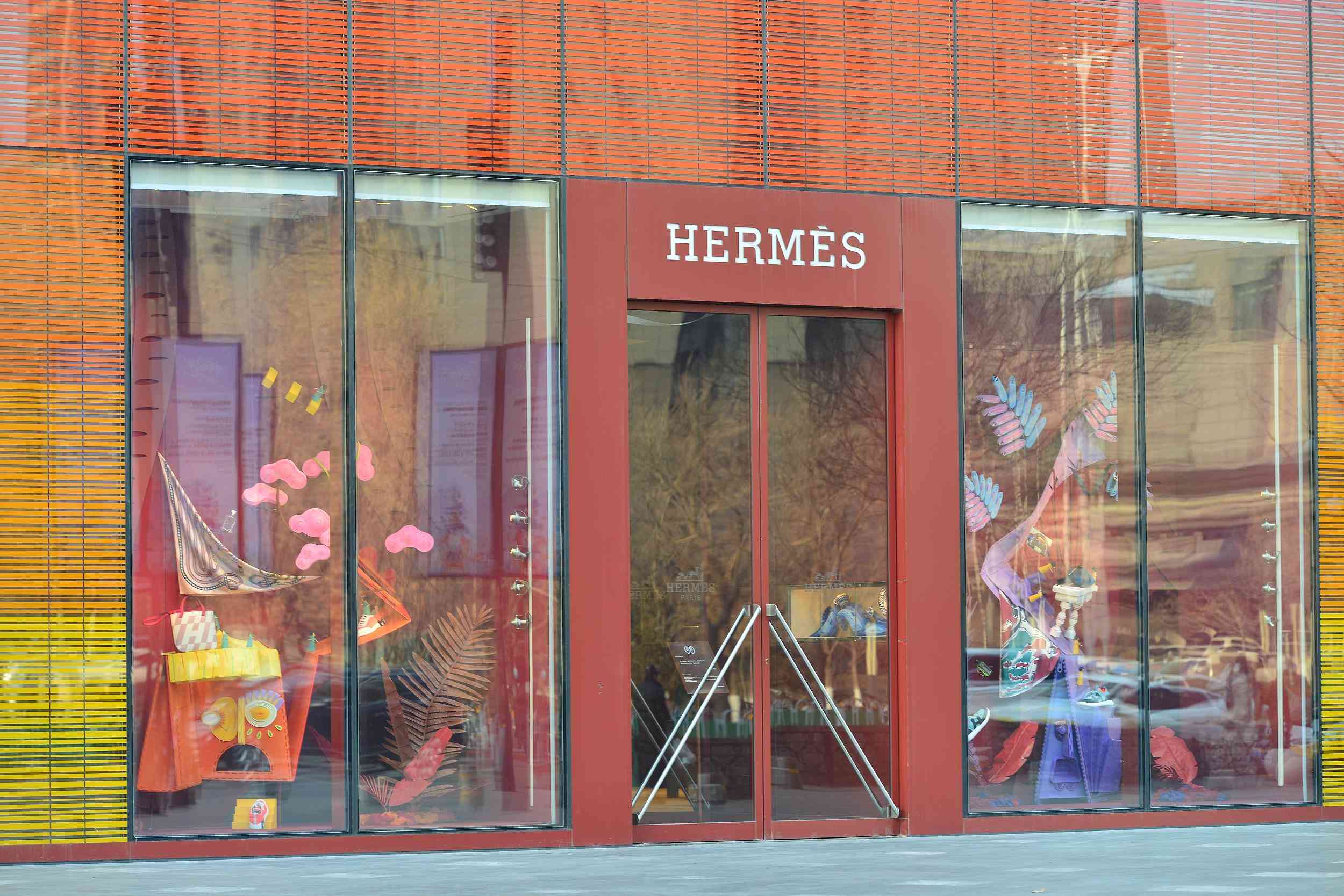 全球奢侈品牌100强(全球奢侈品牌100强中国)