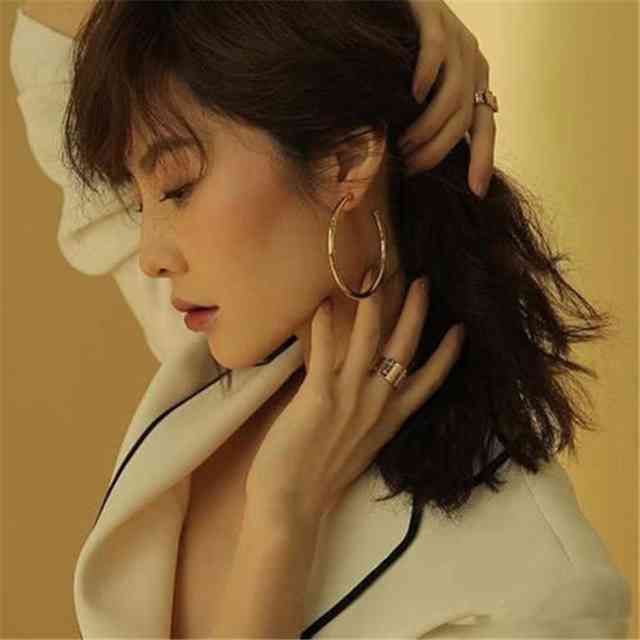 晚上睡觉戴黄金对身体好不好(戴黄金能辟邪吗)